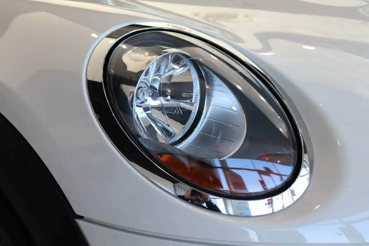 2017-mini-cooper-12-one-3d-big-53