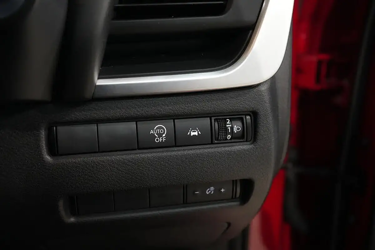 2021-nissan-qashqai-13-dig-t-acenta-premium-140ps-big-31