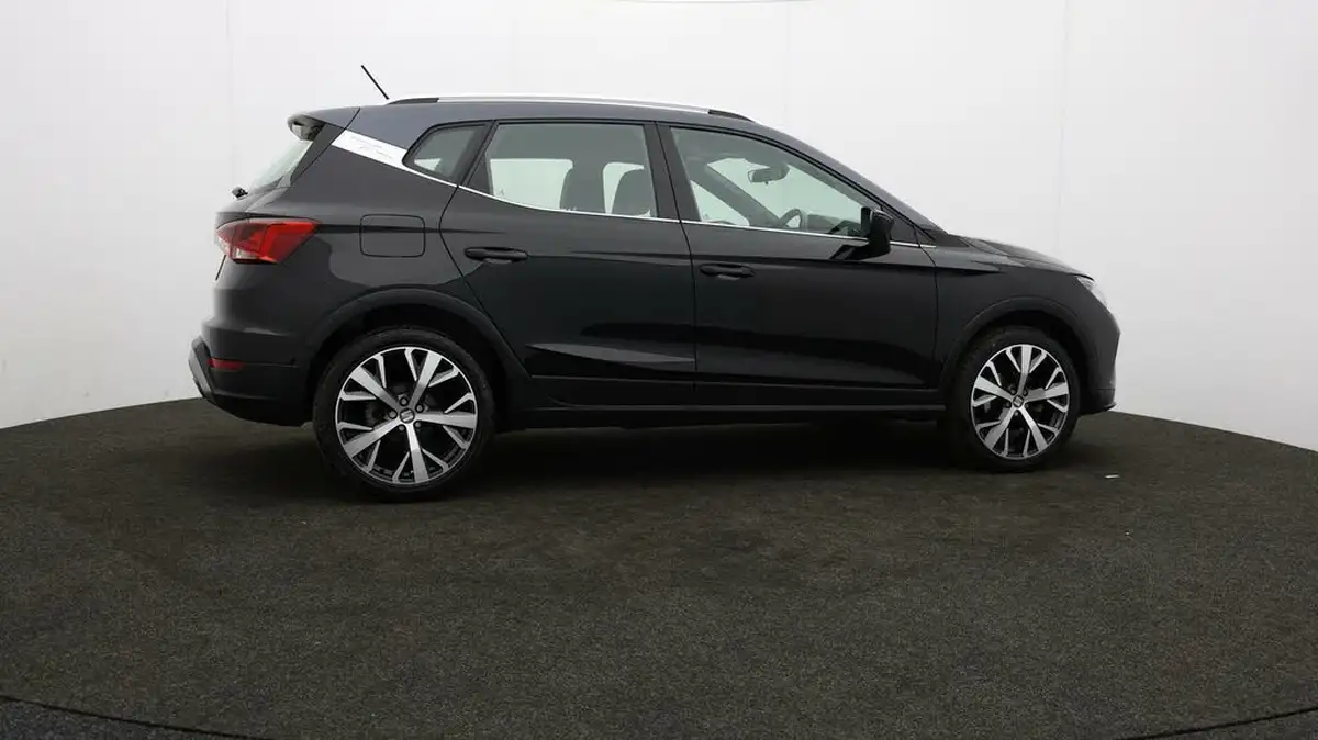 2022-seat-arona-10-tsi-xperience-lux-big-28