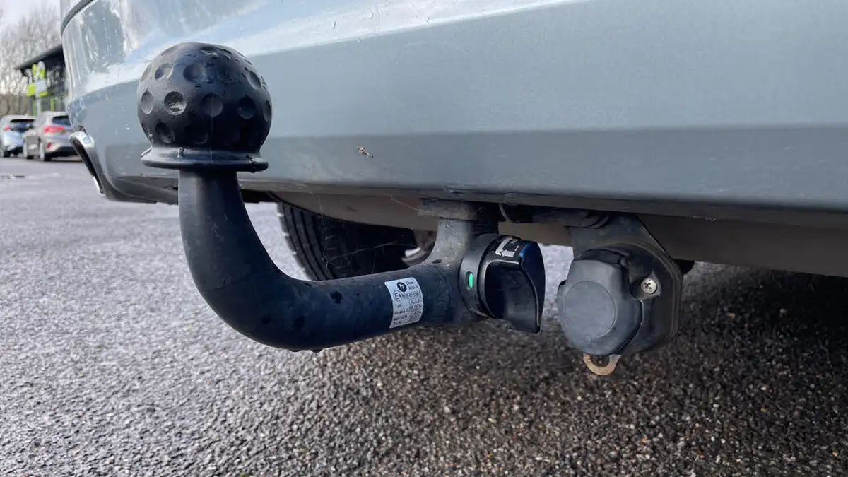 2018-volvo-xc60-20td-d5-inscription-powerpulse-4x4-big-22