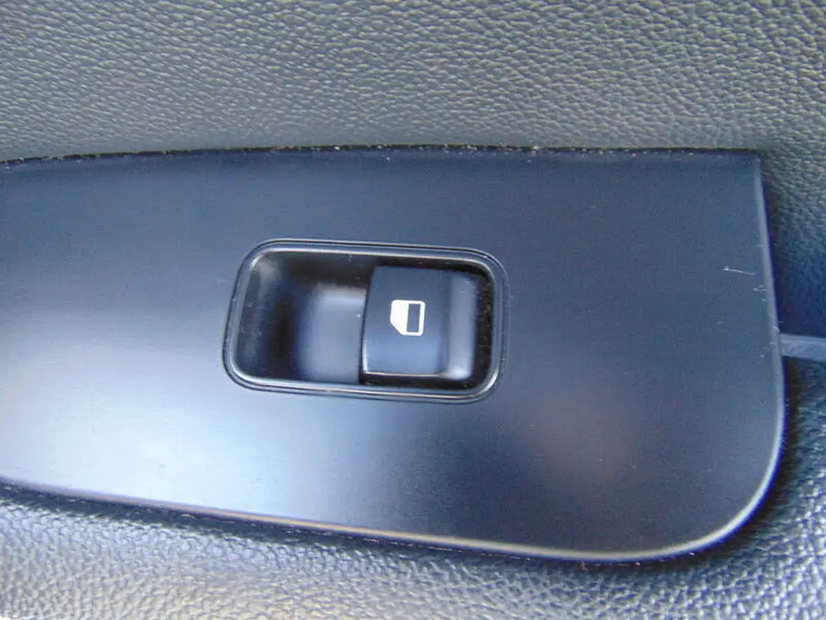 2019-kia-ceed-10-t-gdi-gt-line-big-11
