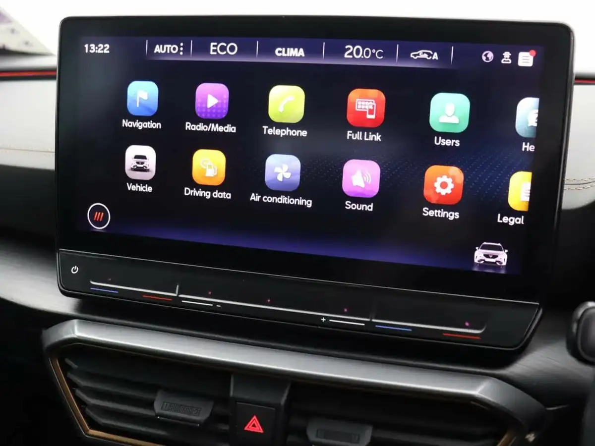 2022-cupra-formentor-14-e-hybrid-vz1-big-27