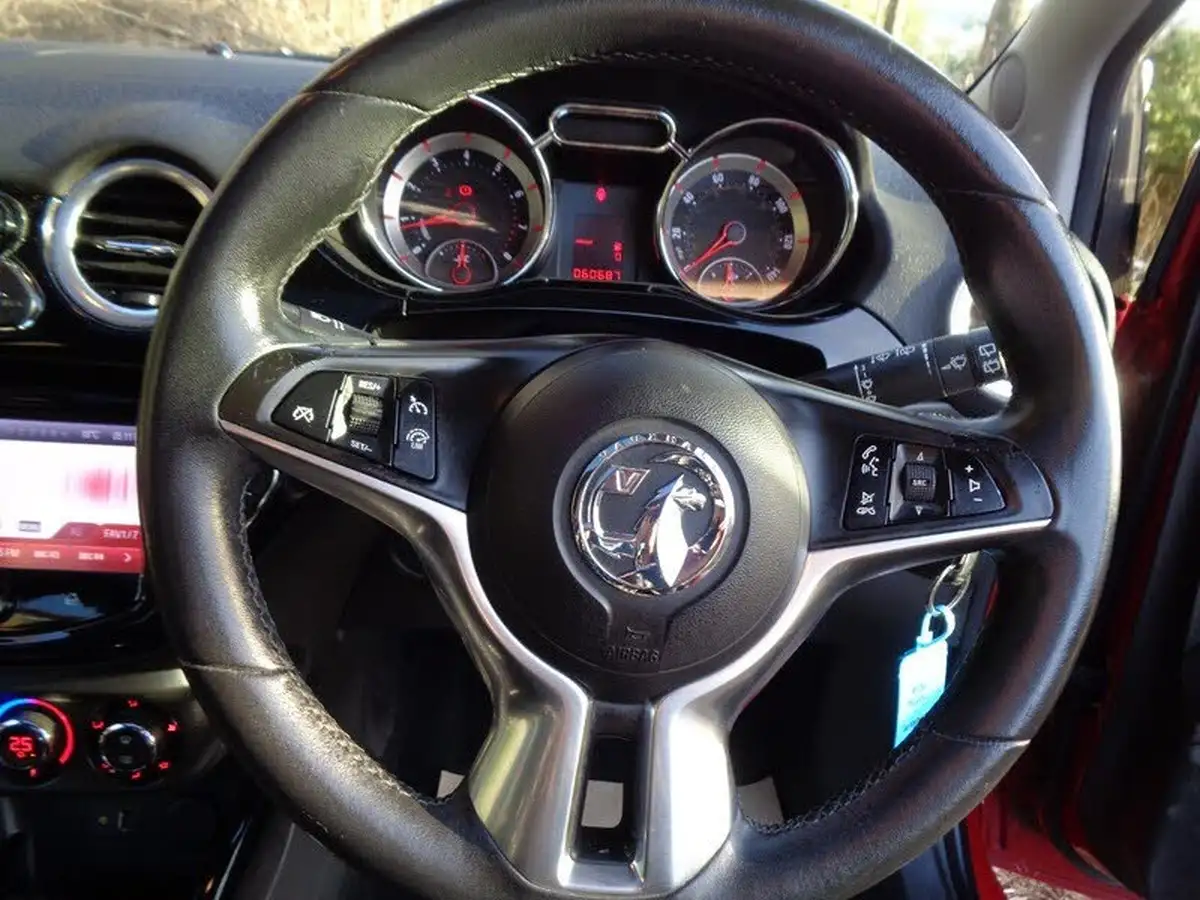 2014-vauxhall-adam-12-glam-technical-pk-big-14