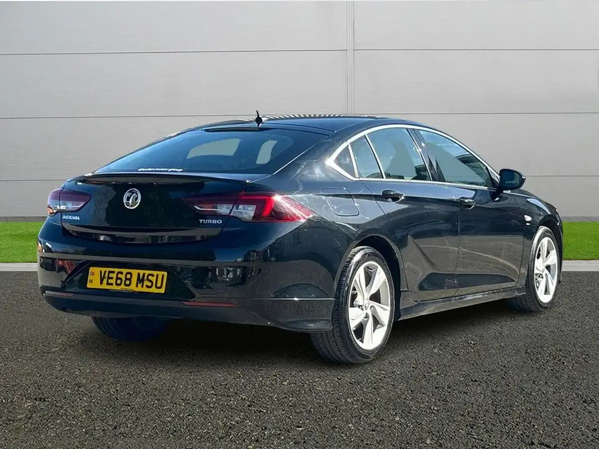 2019-vauxhall-insignia-grand-sport-15-turbo-sri-vx-line-nav-ss-big-6