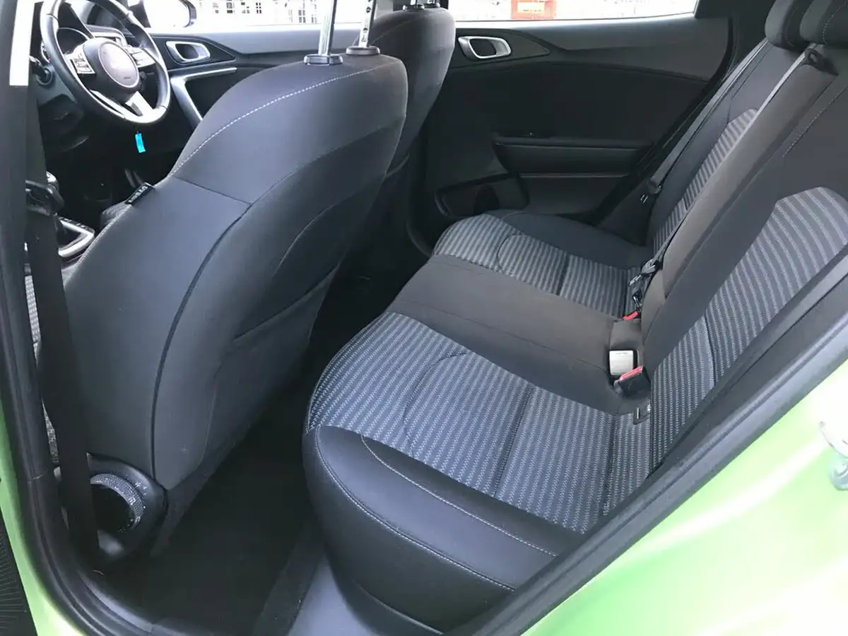 2023-kia-xceed-15-t-gdi-2-158bhp-big-14