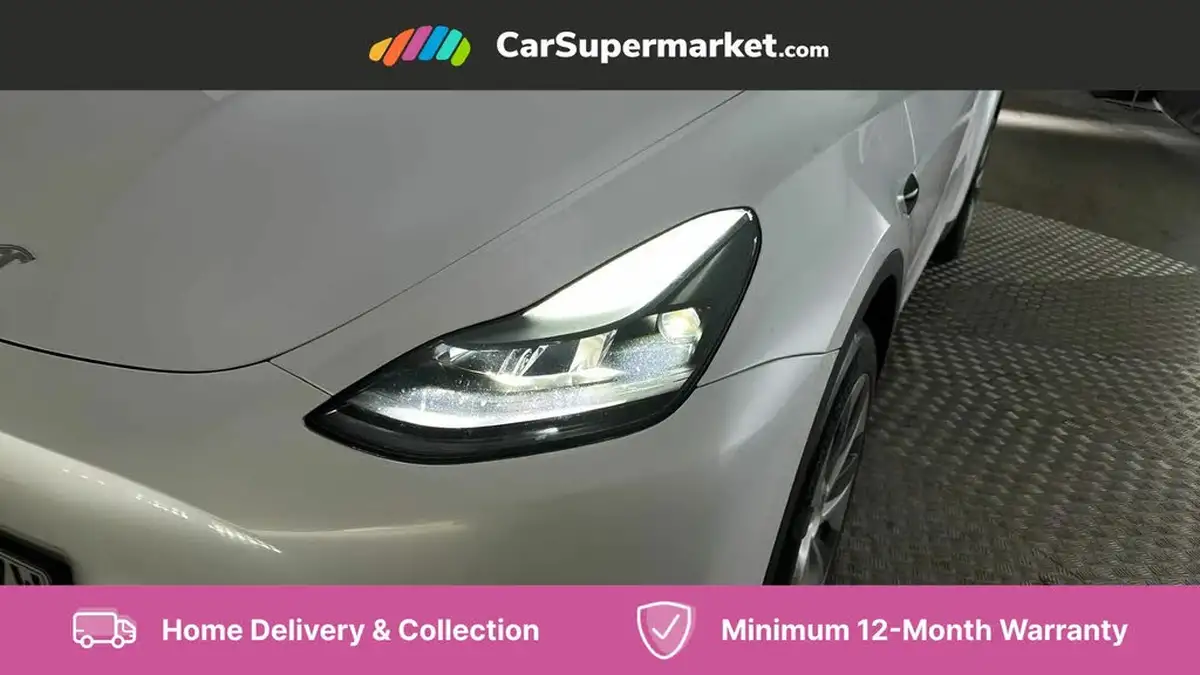 2022-tesla-model-y-e-long-range-big-19