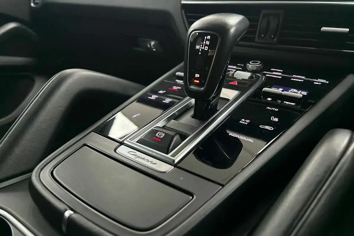 2020-porsche-cayenne-30-v6-e-hybrid-462ps-coupe-big-18