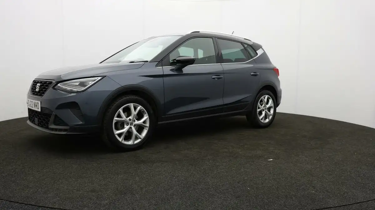 2022-seat-arona-10-tsi-fr-big-2