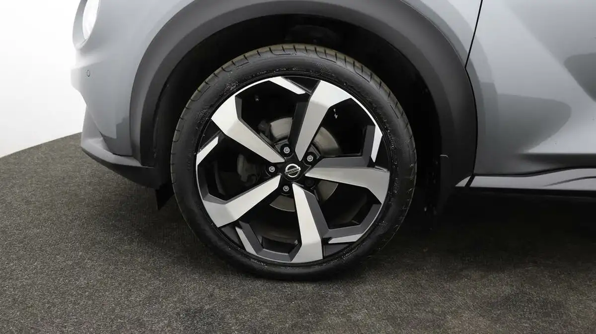2022-nissan-juke-10-dig-t-tekna-big-17