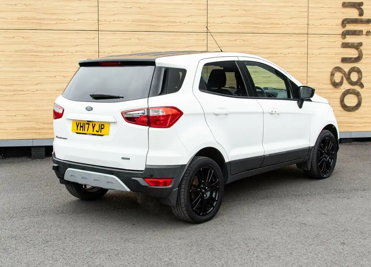 2017-ford-ecosport-10t-titanium-s-140ps-big-2
