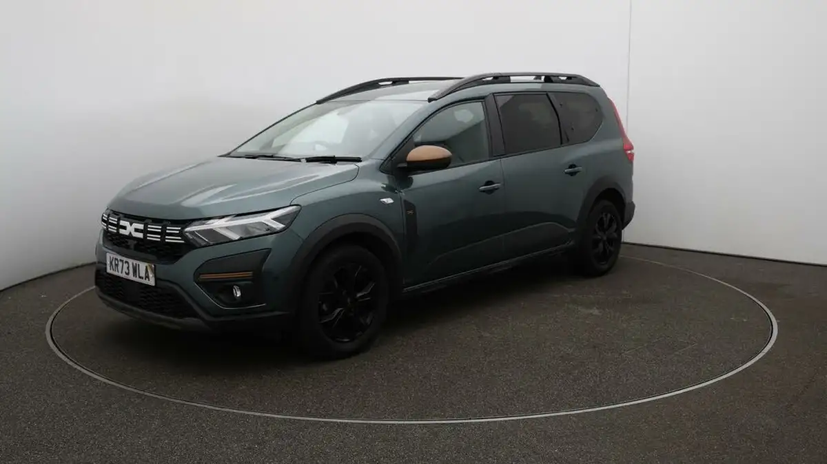 2023-dacia-jogger-10-tce-extreme-big-3