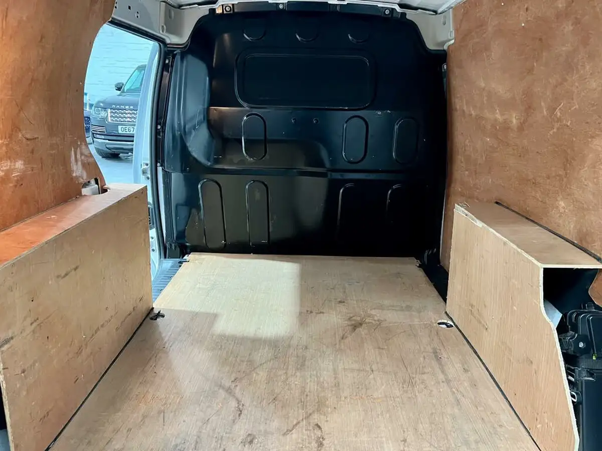 2021-nissan-nv250-15dci-acenta-l1-80bhp-big-28