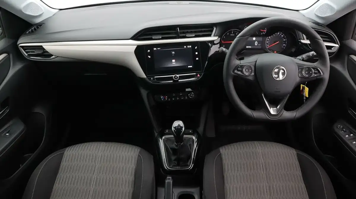 2023-vauxhall-corsa-12i-design-big-13