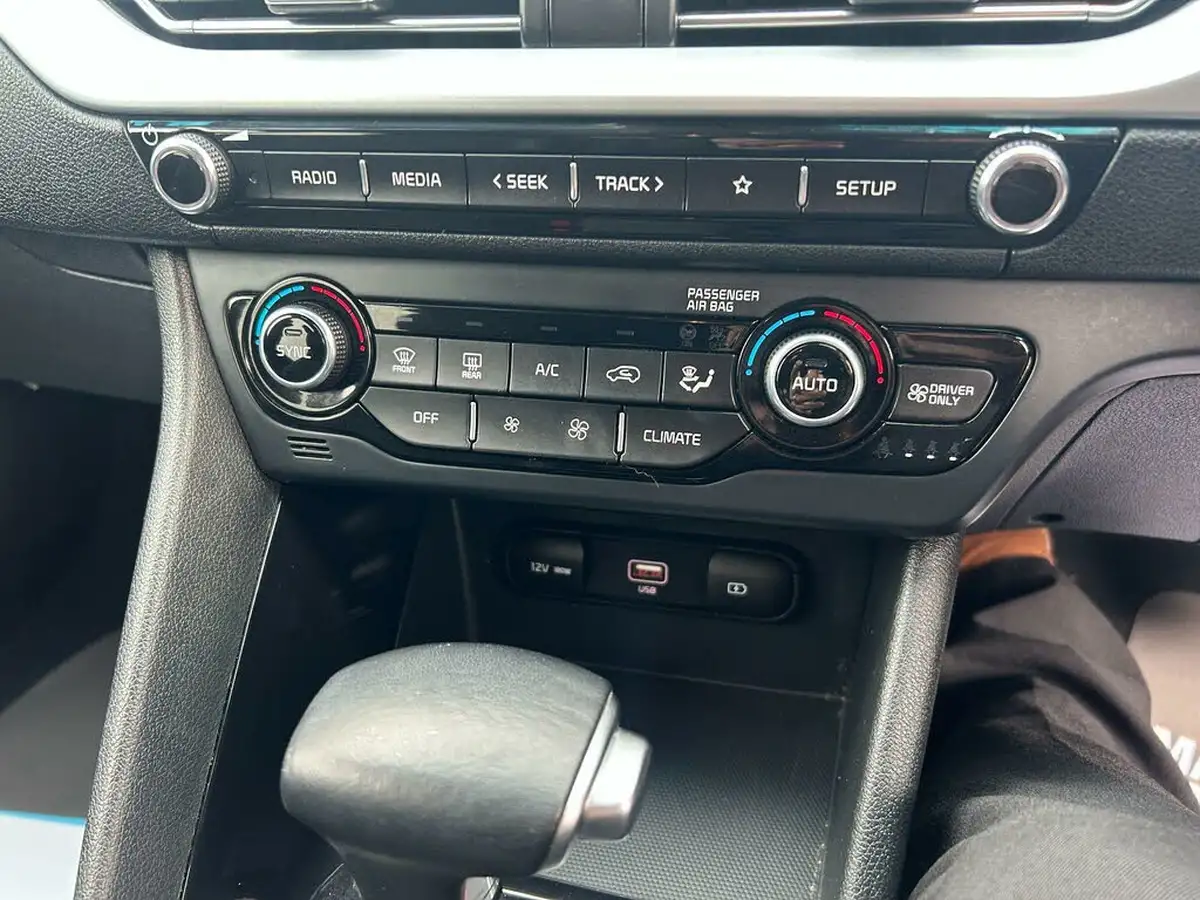 2020-kia-niro-16-gdi-2-big-44