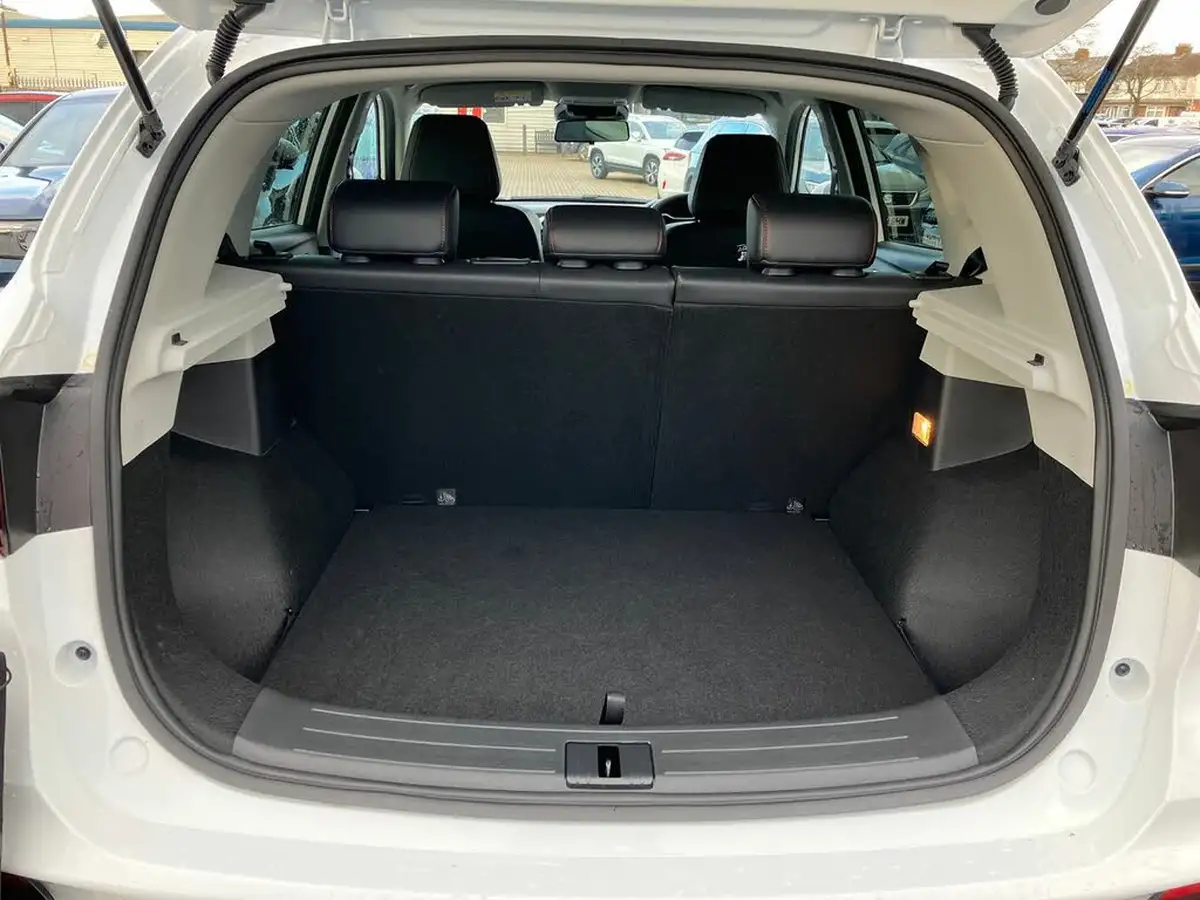 2024-mg-zs-suv-e-trophy-connect-ev-176ps-big-24