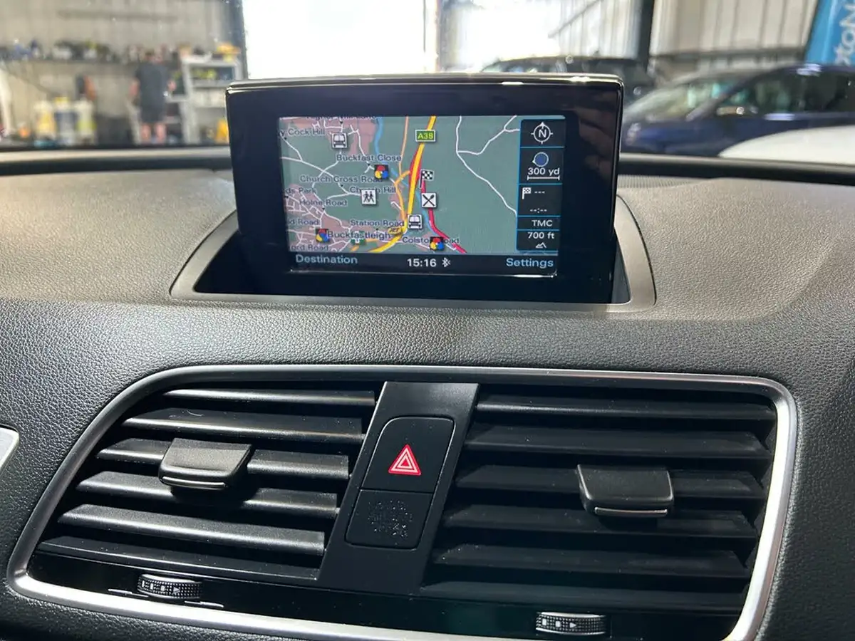 2016-audi-q3-20-tdi-quattro-s-line-plus-184ps-ss-tronic-big-17