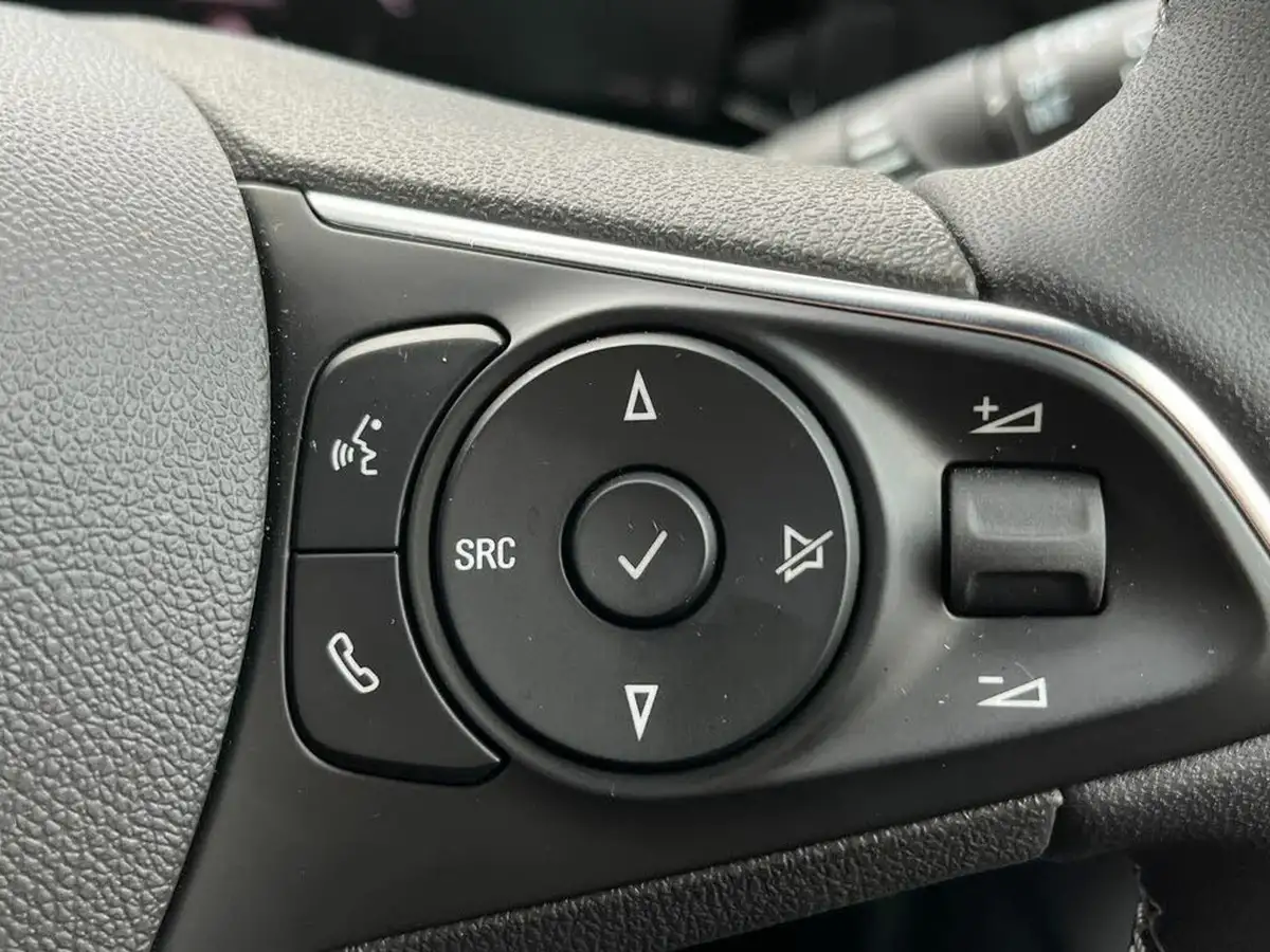 2024-vauxhall-mokka-e-gs-big-21