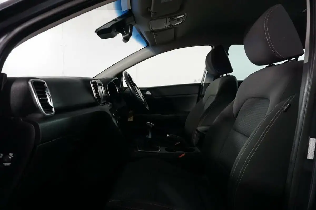 2018-kia-sportage-16-gdi-2-big-10