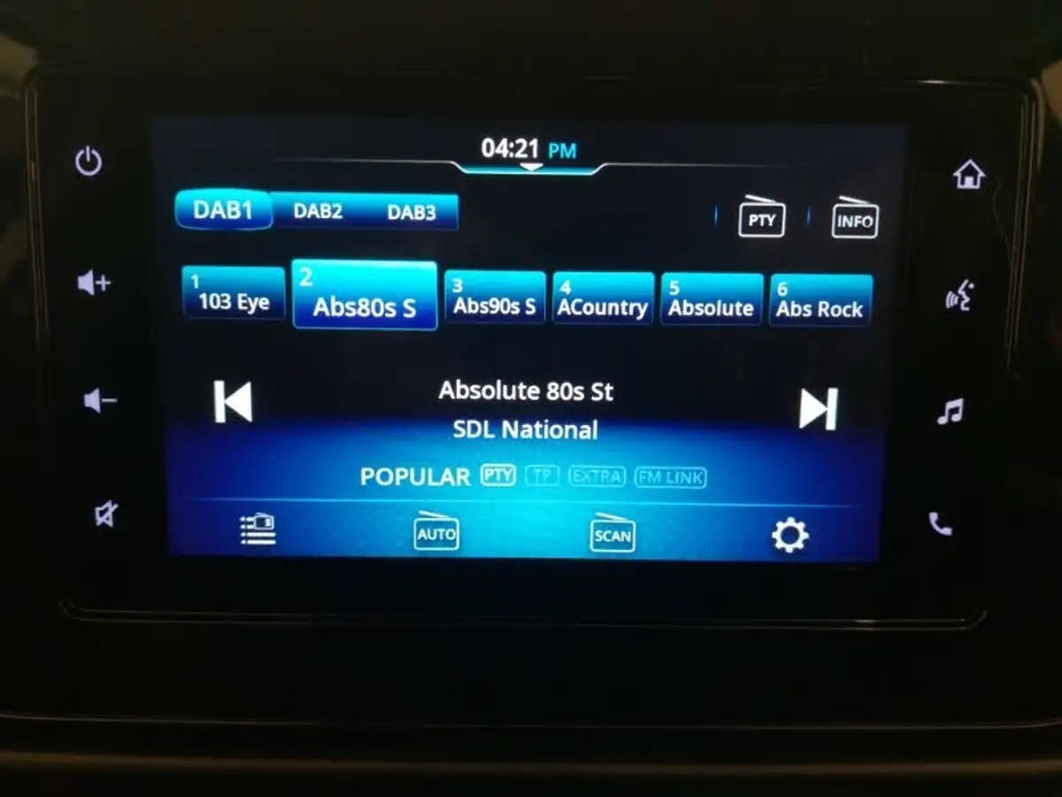 2023-suzuki-s-cross-14-boosterjet-motion-big-9
