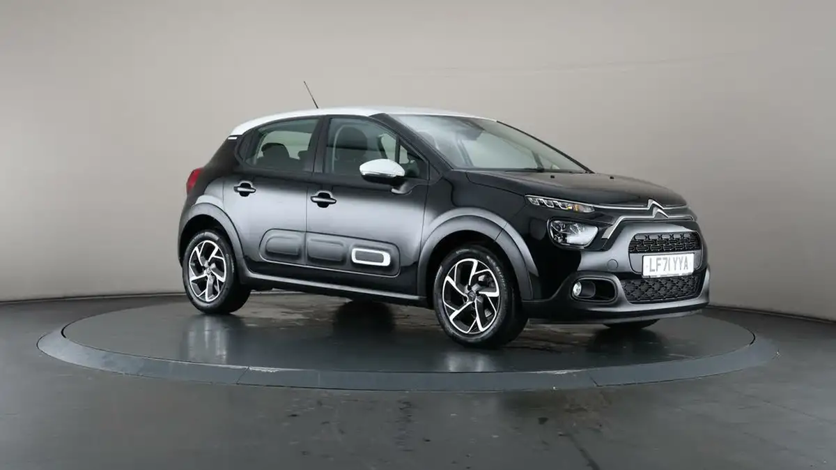 2021-citroen-c3-12-puretech-shine-83ps-big-1