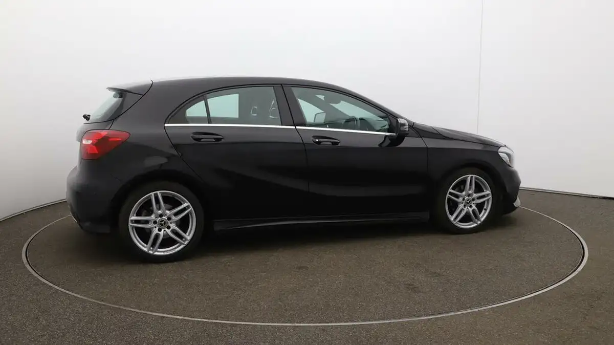 2017-mercedes-benz-a-class-21d-a200d-amg-line-premiumss-7g-dct-big-42