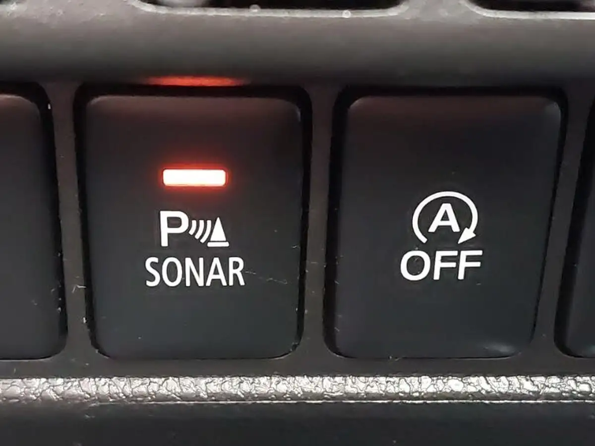 2019-mitsubishi-eclipse-cross-15-3-4wd-auto-big-15
