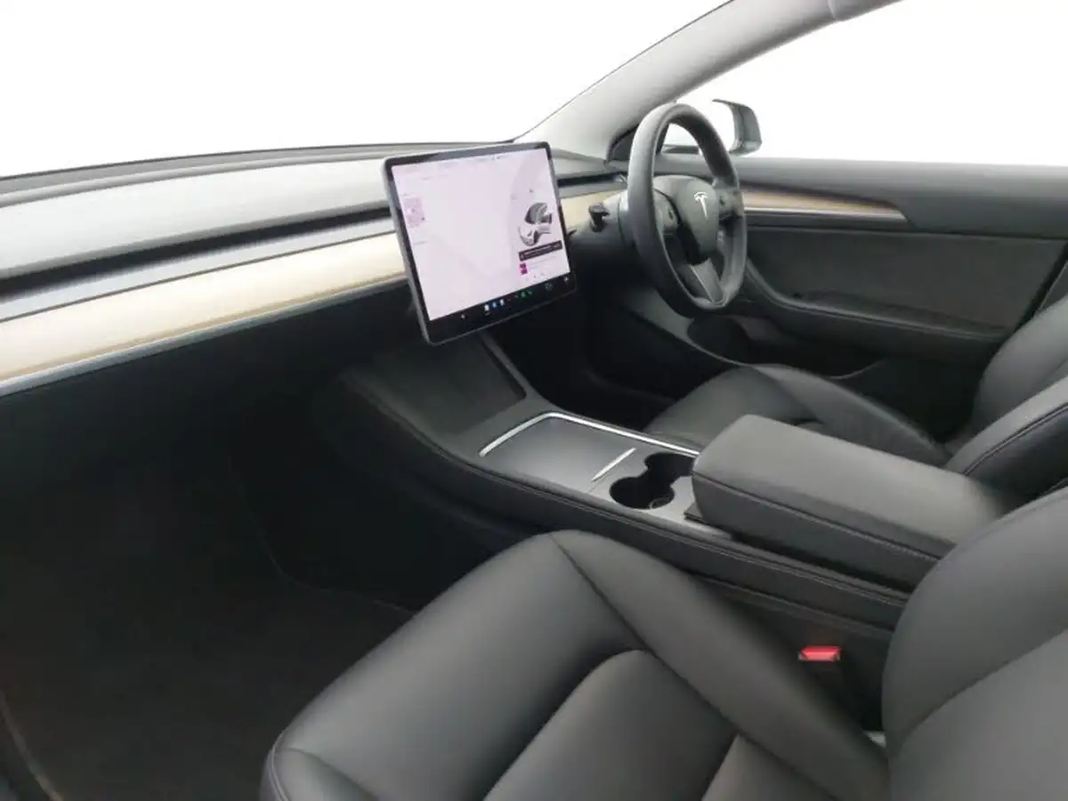 2021-tesla-model-3-e-long-range-4x4-big-4