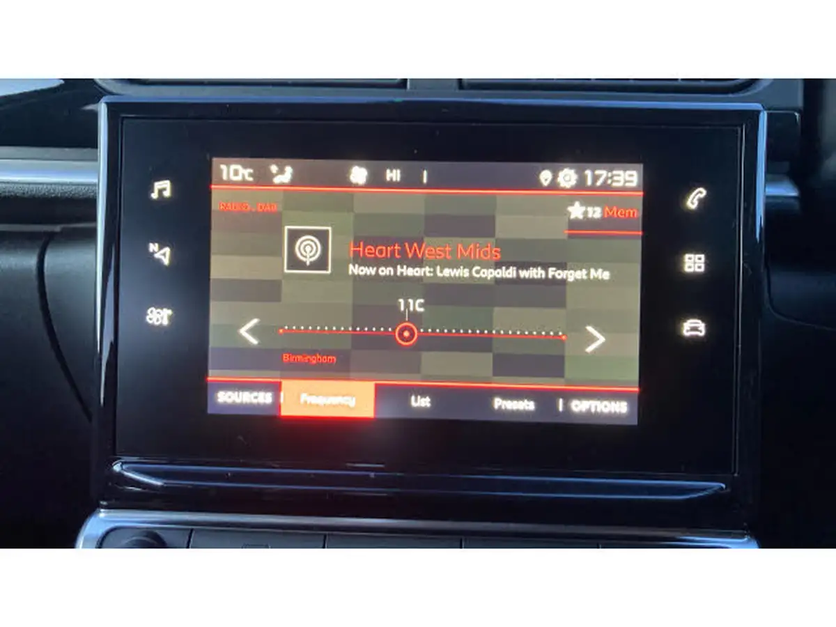 2020-citroen-c3-12-puretech-flair-82ps-big-11