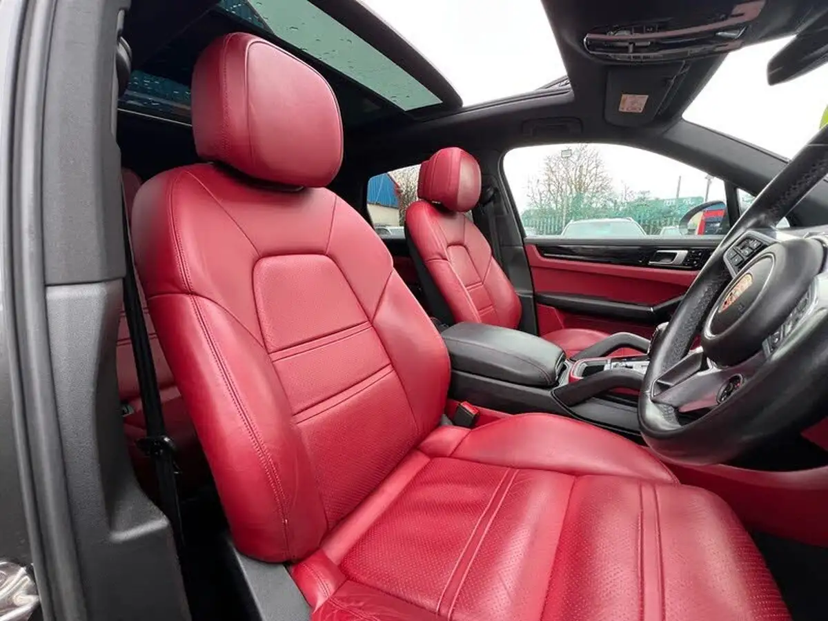 2019-porsche-cayenne-30-v6-station-wagon-big-40