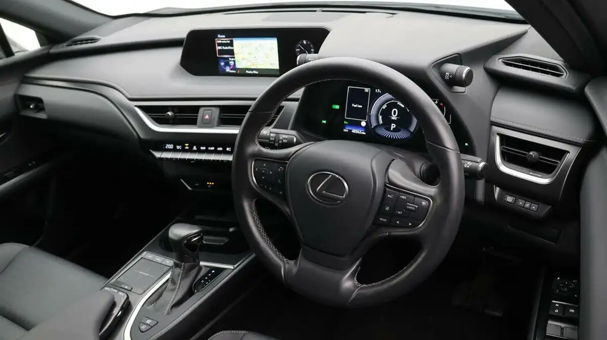 2022-lexus-ux-250h-20-ux-184bhp-without-navigation-big-9