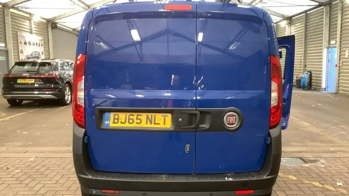 2015-fiat-doblo-cargo-13td-sx-refrigerated-big-6
