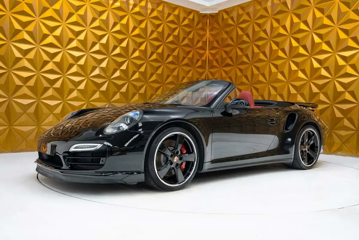 2015-porsche-911-38-turbo-coupe-big-31