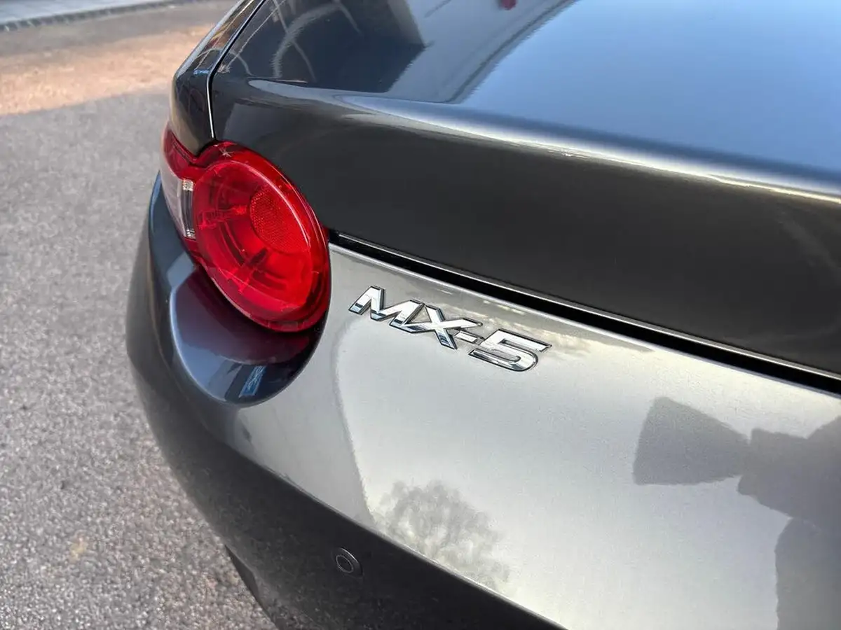 2019-mazda-mx-5-20-gt-sport-nav-rf-auto-big-26