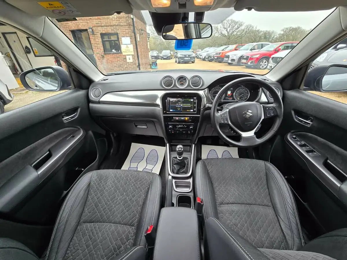 2020-suzuki-vitara-14-boosterjet-sz5-129ps-mild-hybrid-big-8