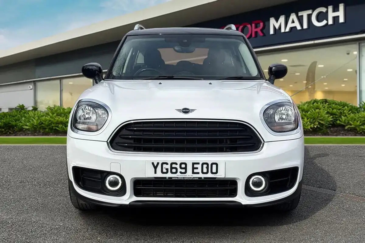 2019-mini-countryman-15-cooper-classic-big-5