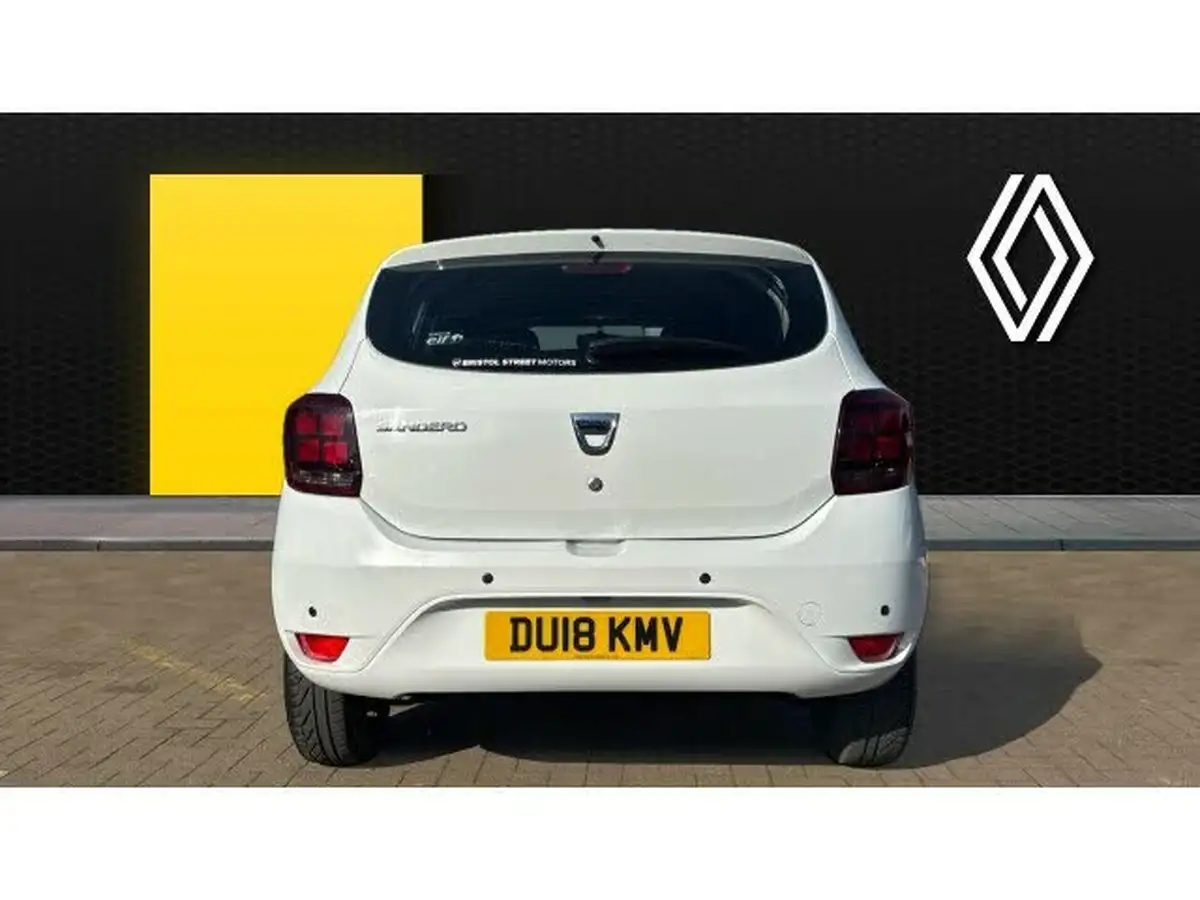2018-dacia-sandero-10-sce-essential-big-5
