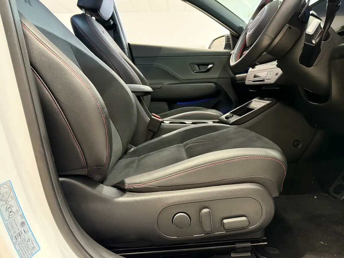2024-hyundai-kona-16-t-gdi-n-line-s-198ps-dct-big-10