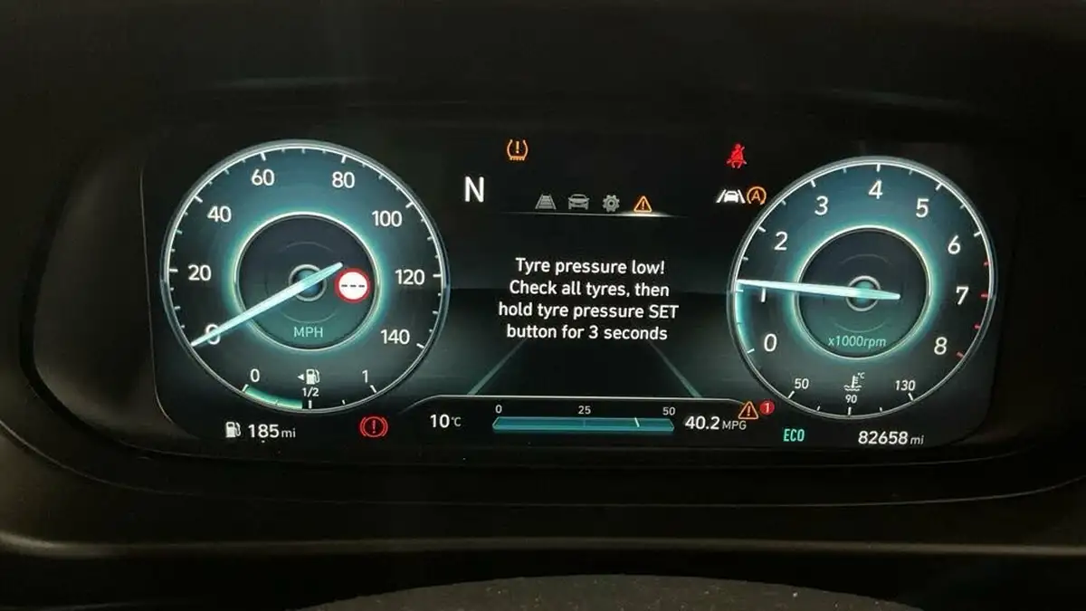 2021-hyundai-i20-10-t-gdi-se-connect-eclutch-imt-big-7