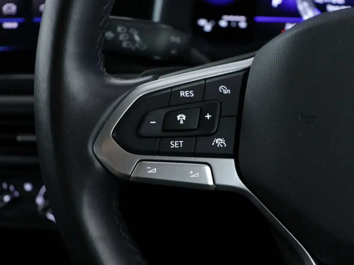 2023-volkswagen-polo-10-tsi-life-dsg-big-23