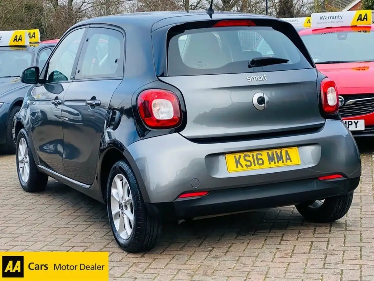 2016-smart-forfour-10-passion-70bhp-ss-big-14