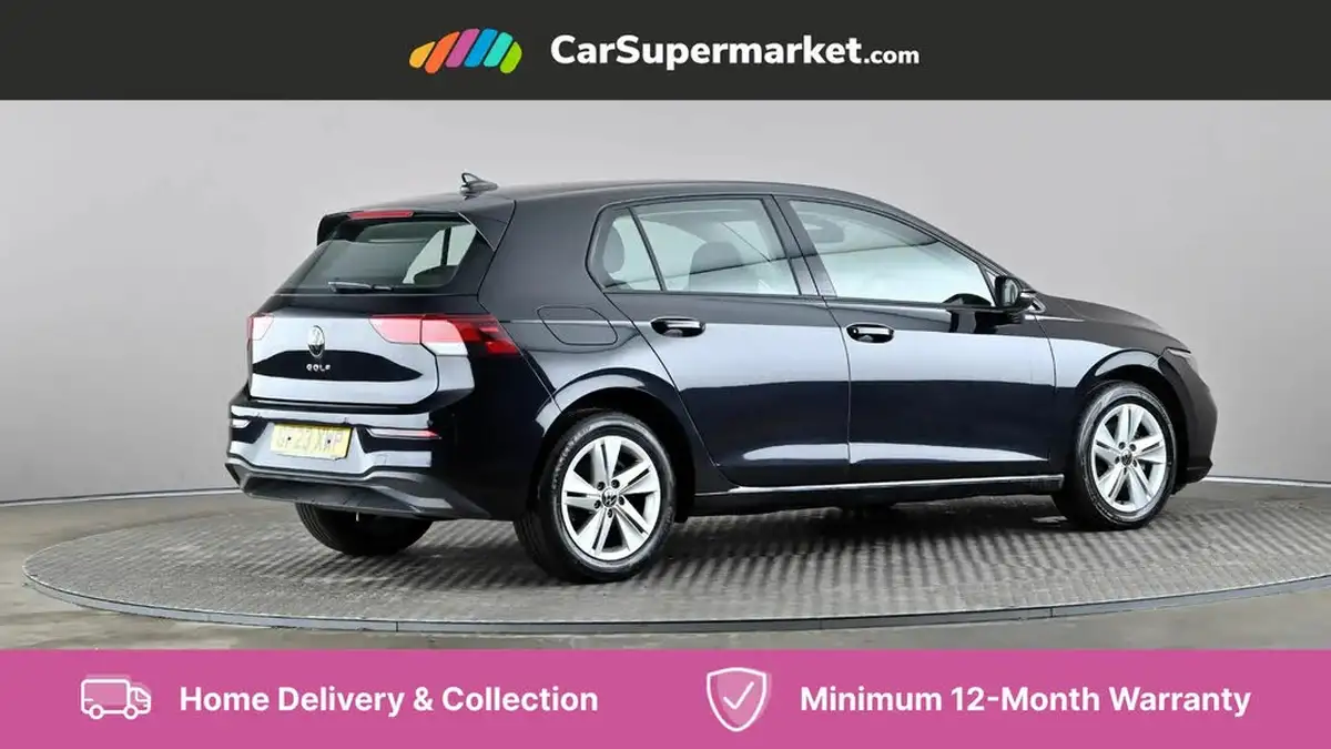2023-volkswagen-golf-15-tsi-life-130ps-hatchback-big-5