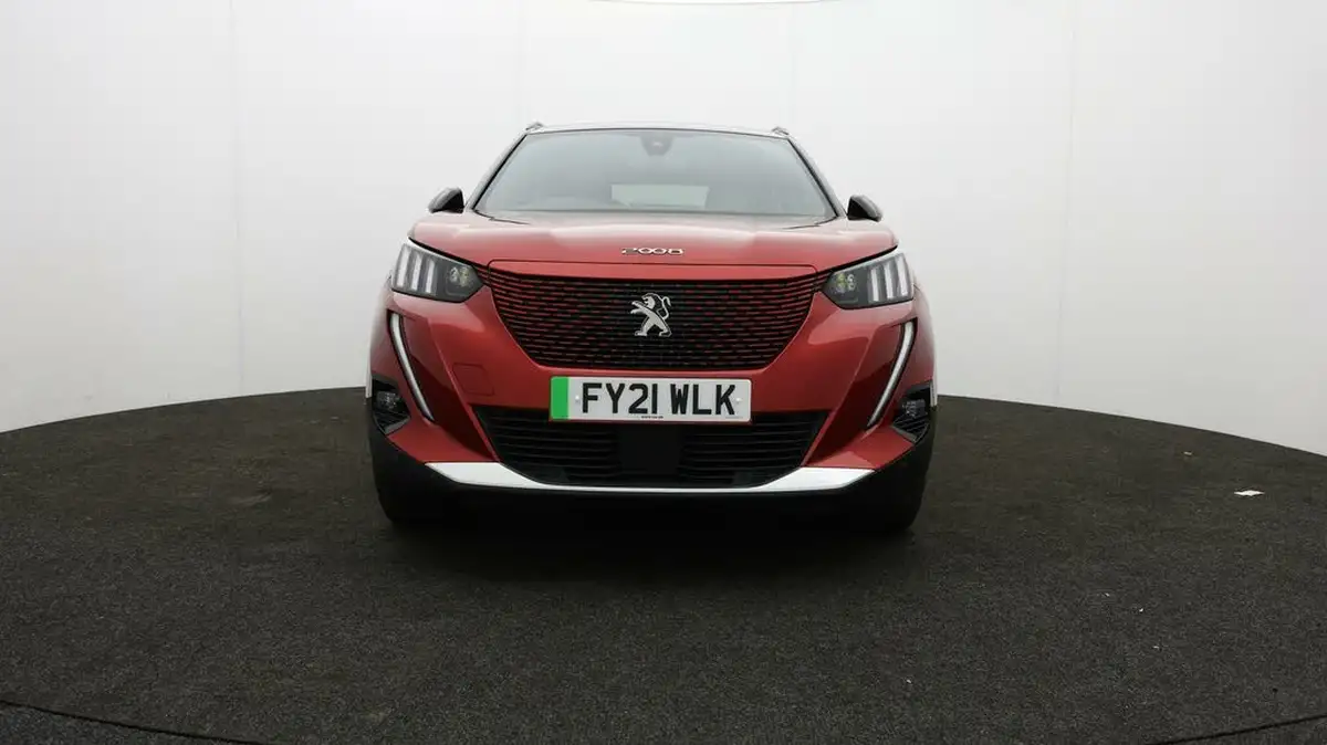 2021-peugeot-2008-suv-e-gt-premium-big-53