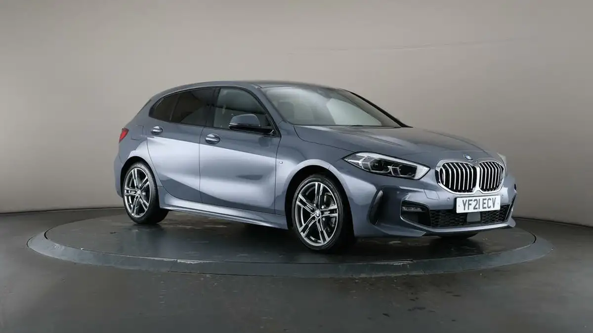 2021-bmw-1-series-15-118i-m-sport-lcp-dct-big-1