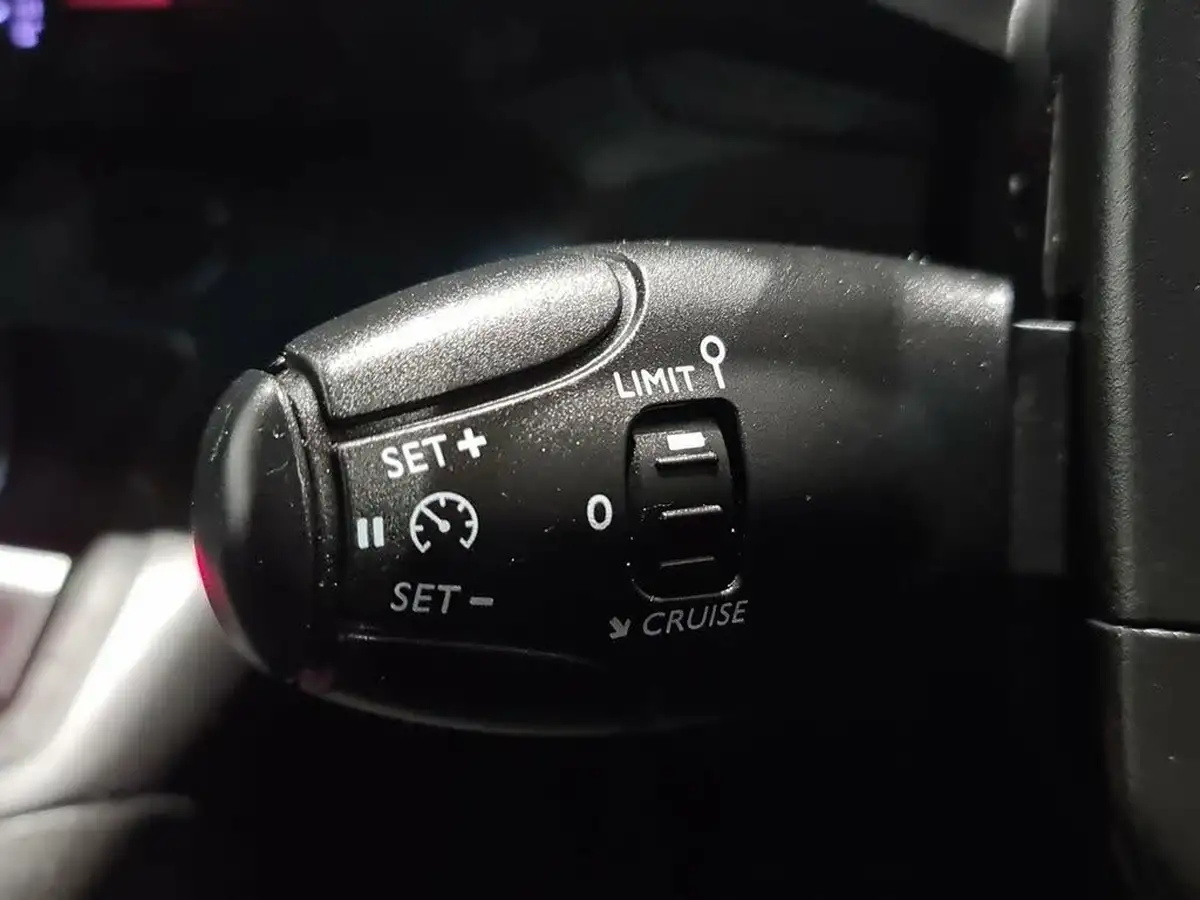 2021-toyota-proace-city-15d-icon-100hpeu6dt-e-l1-big-8
