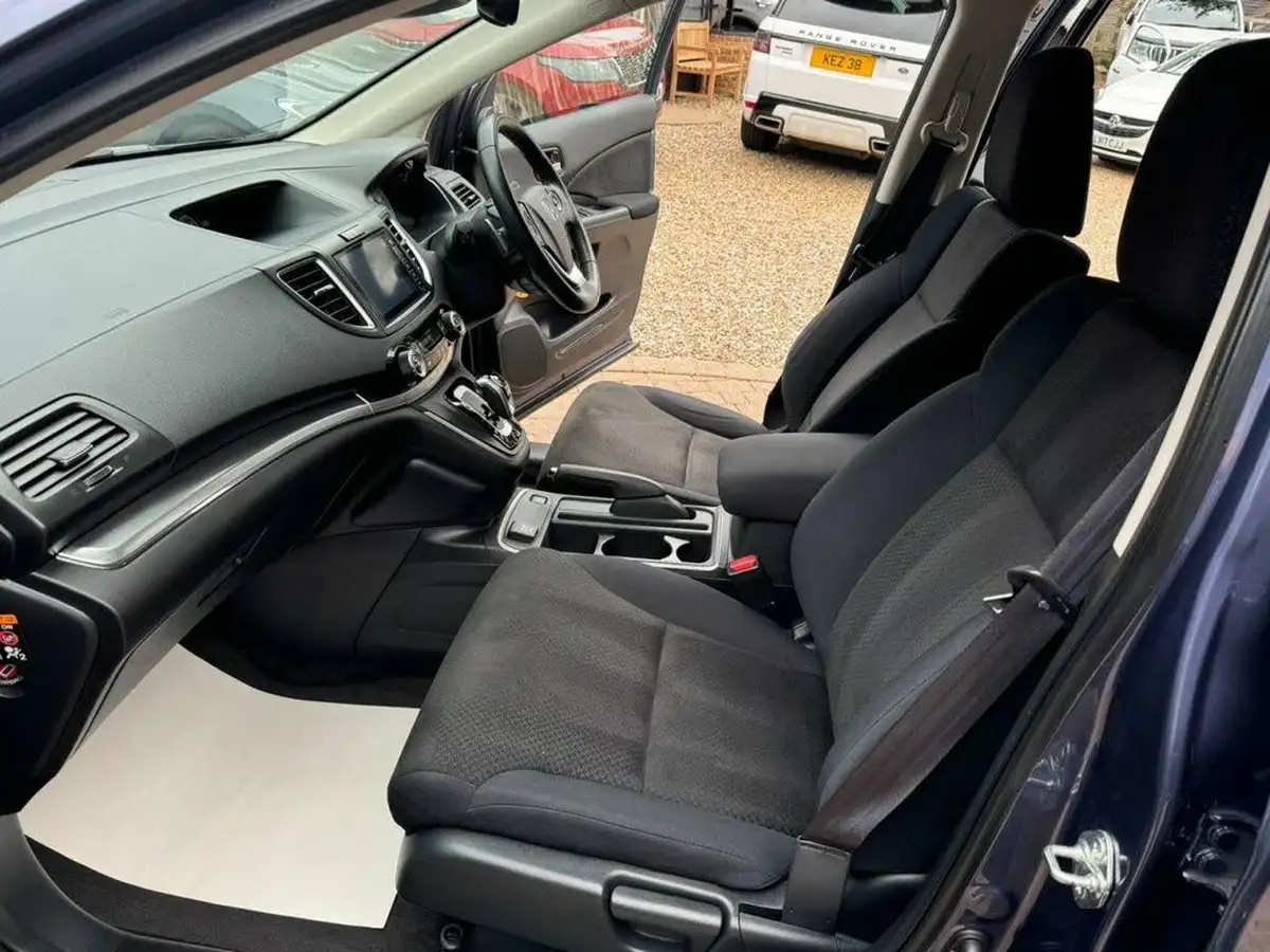 2016-honda-cr-v-16i-dtec-se-plus-navi-160ps-4x4-auto-big-13