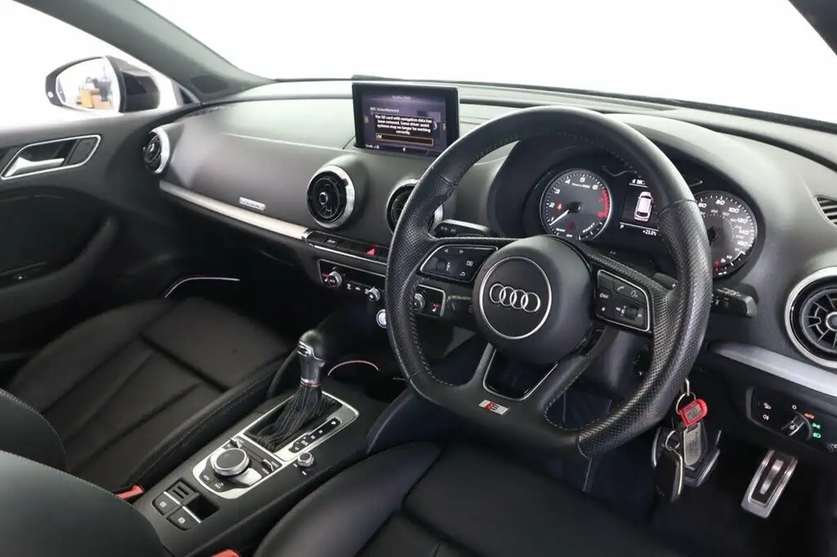 2019-audi-s3-20-tfsi-black-edition-sportback-5d-big-11