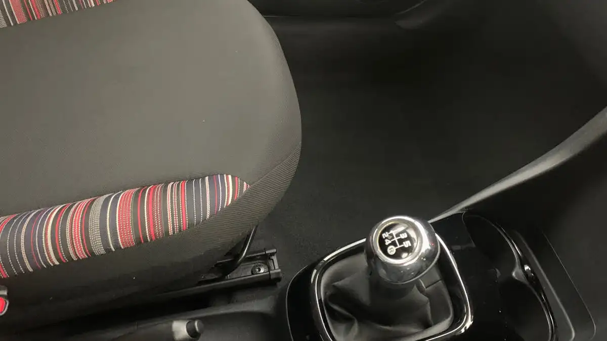 2021-citroen-c1-10-vti-shine-5d-big-29