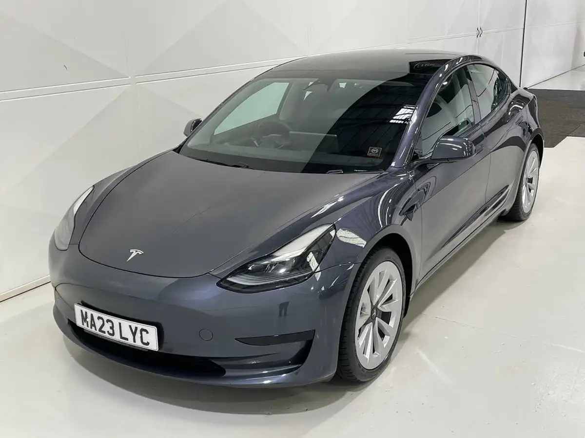 2023-tesla-model-3-e-rwd-241bhp-big-44