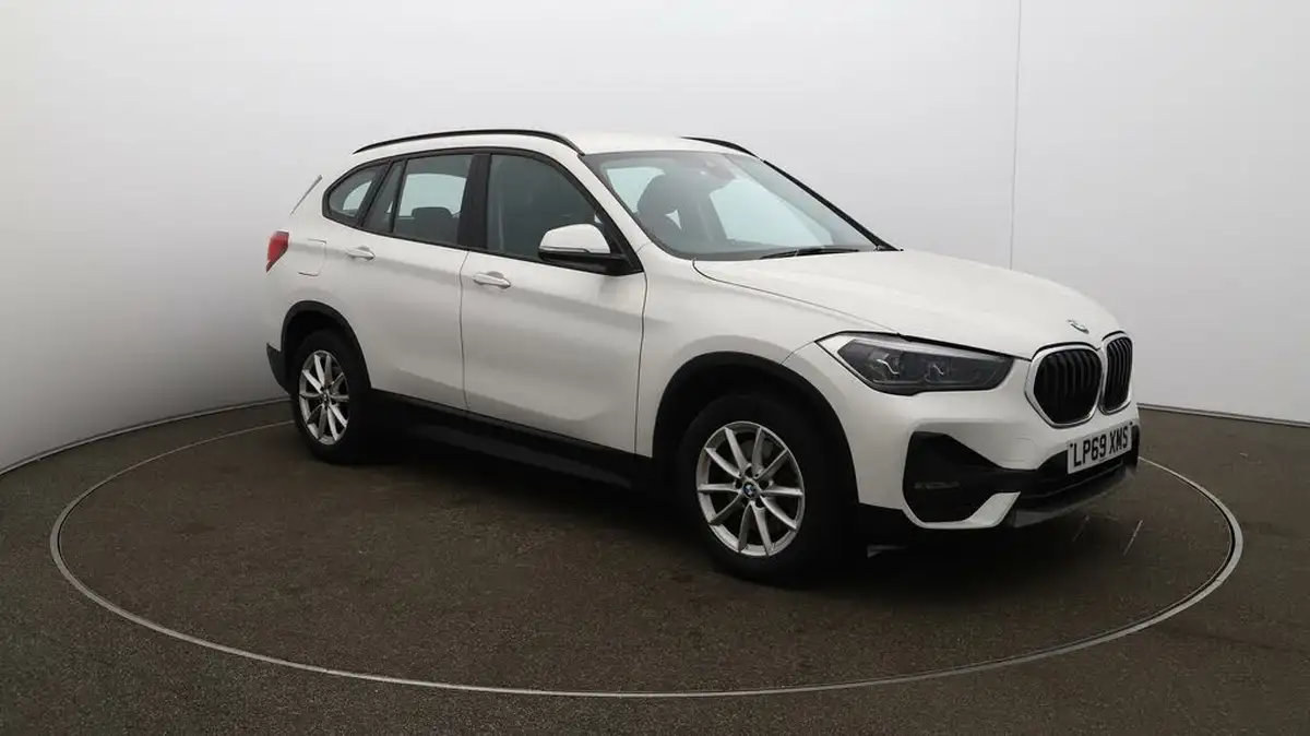 2020-bmw-x1-20-sdrive20i-se-189bhp-big-1