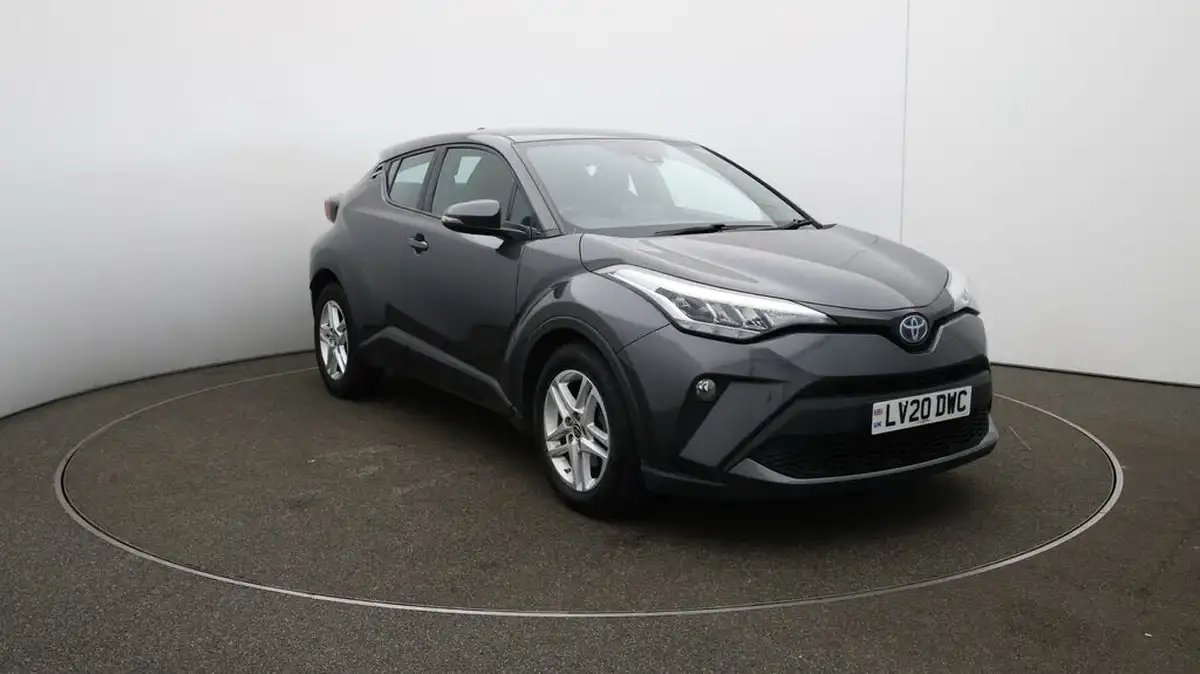 2020-toyota-c-hr-18-vvt-i-icon-parking-pack-big-43